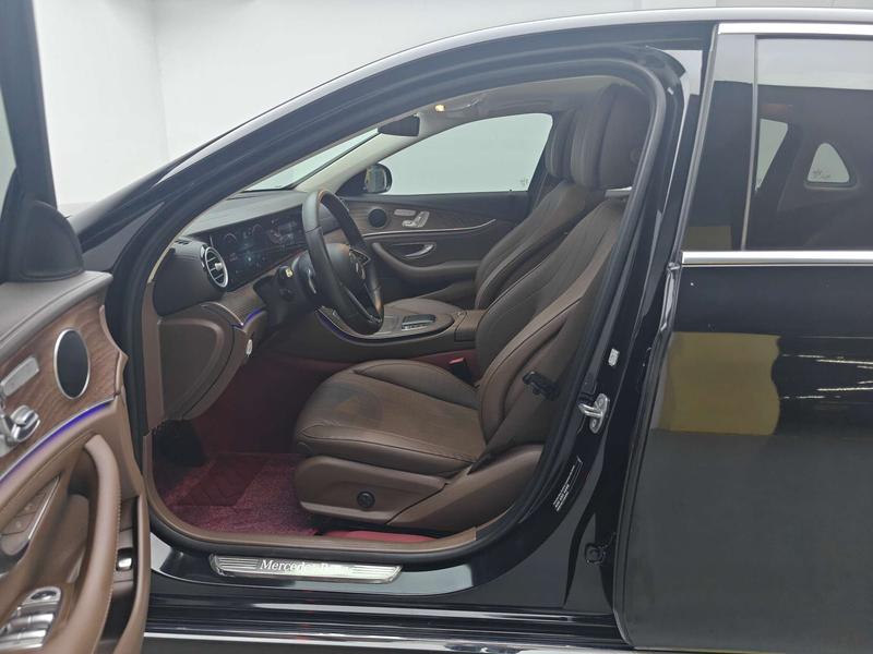 Mercedes-Benz Mercedes Benz E-Class PHEV 2022