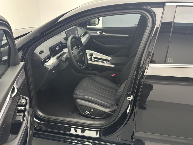 Geely Geely Preface 2025