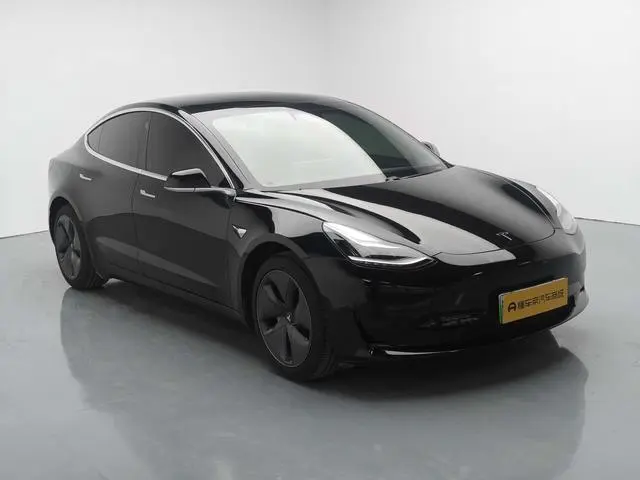 Tesla Model 3 Upgraded version of standard battery life rear drive