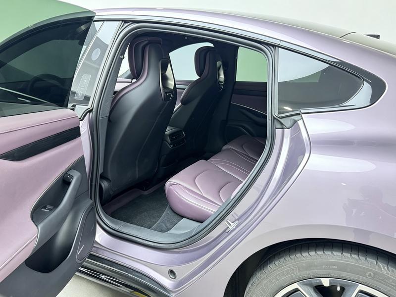 Xiaomi Auto Xiaomi SU7 2024