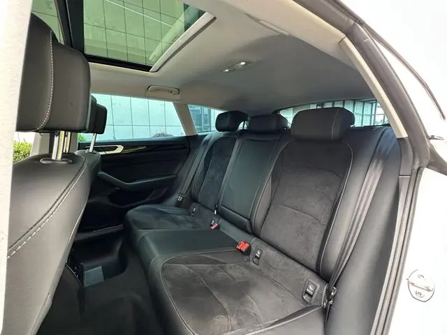 Volkswagen Volkswagen CC Hunting vehicle 330TSI Hunting version