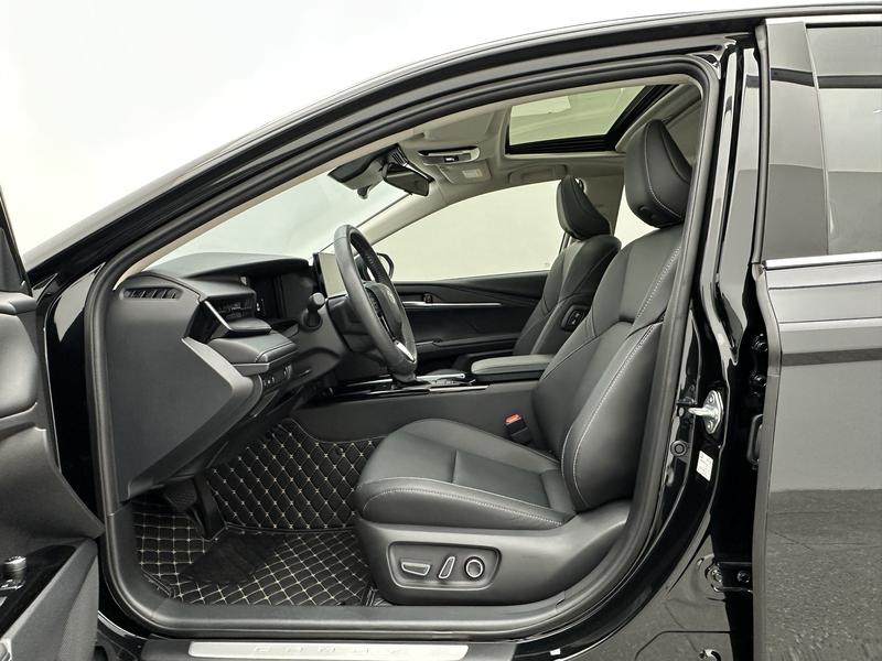 Toyota Camry 2024