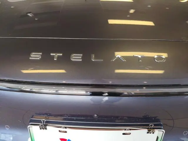 Stelato Enjoy the world S9 Extended range rear drive Ultra