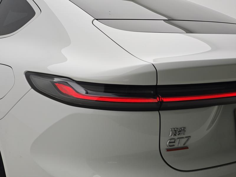 NIO NIO ET7 2021