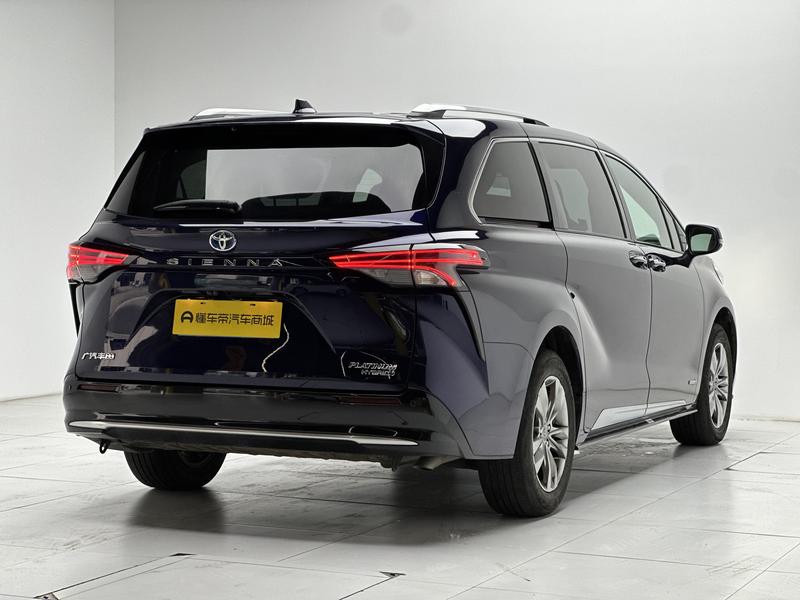Toyota Sienna 2021
