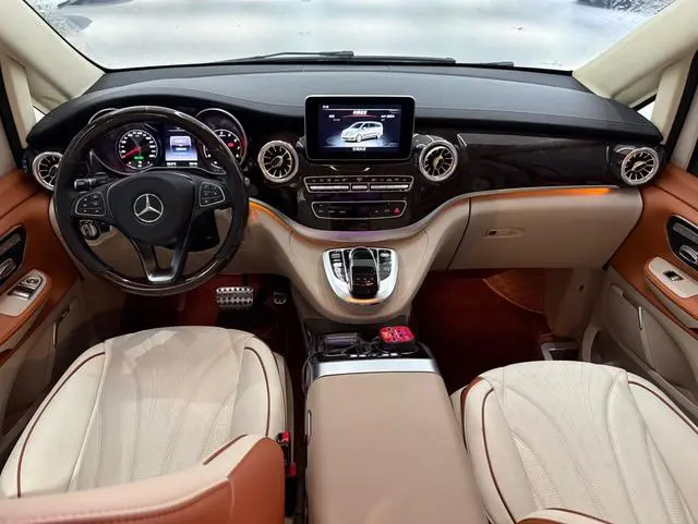 Mercedes-Benz Mercedes-Benz V-class V 260 Premium Edition