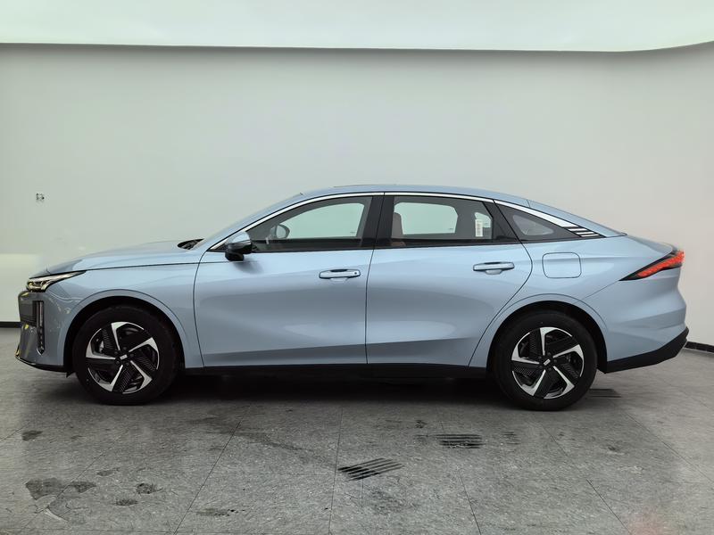 Geely Galaxy Galaxy L6 2025