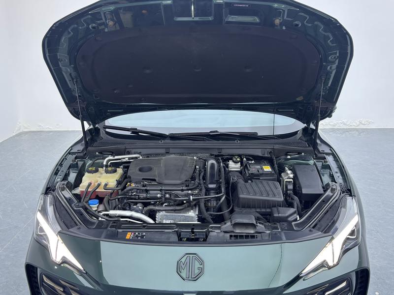 MG MG7 2023