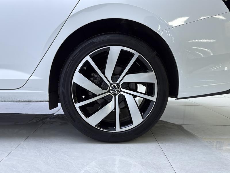 Volkswagen Sagitar 2025