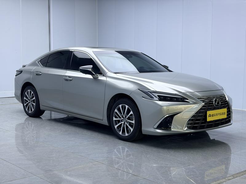 Lexus Lexus ES 2025