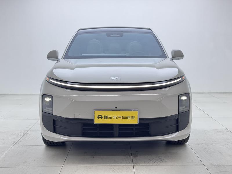 Li Auto Ideal L6 2024