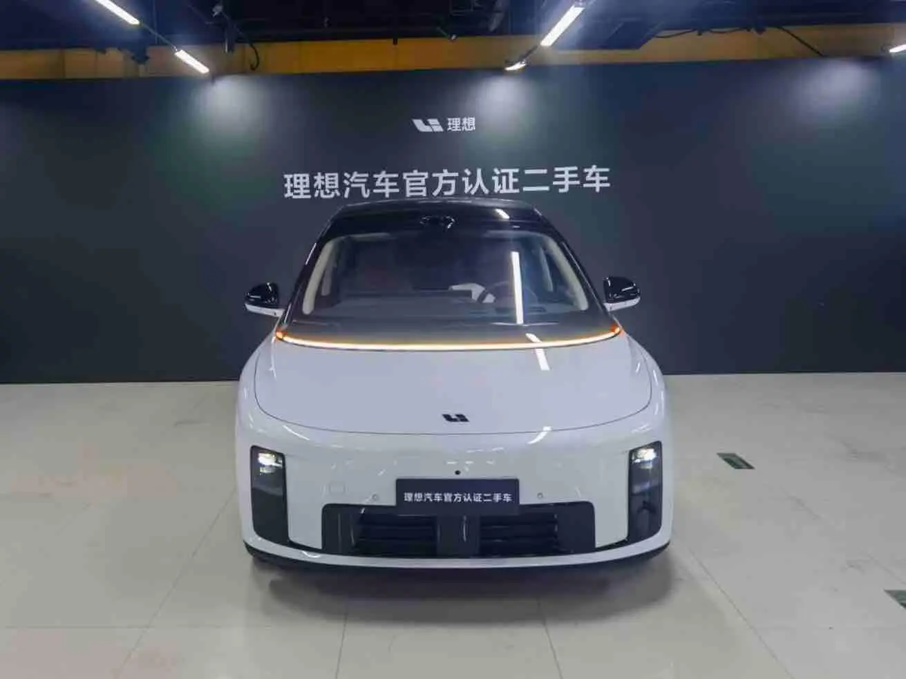 Li Auto Ideal i8 Standard edition
