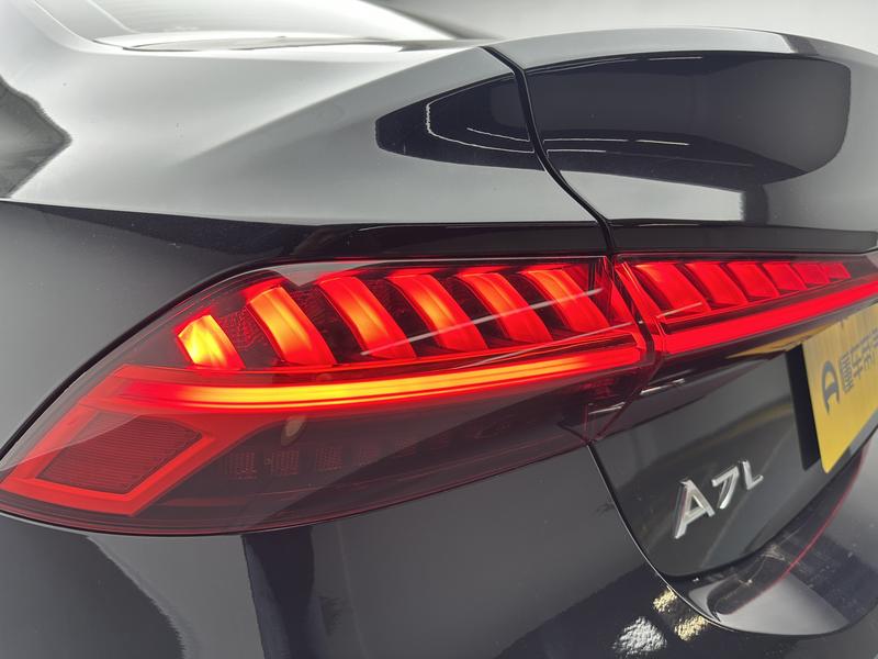 Audi Audi A7L 2024