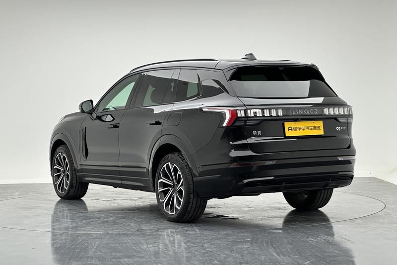 Lynk & Co Lynk&Co 09 EM-P 2025