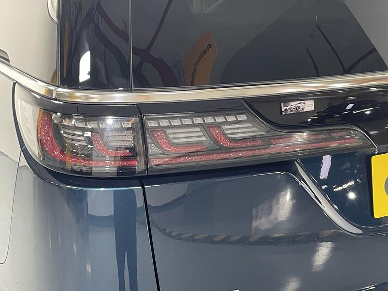 Voyah Lantu Dreamer PHEV 2025
