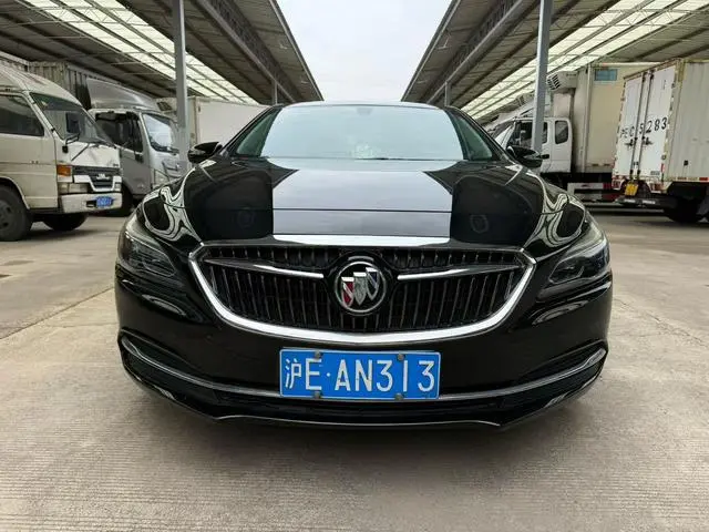 Buick Lacrosse 20T Elite type
