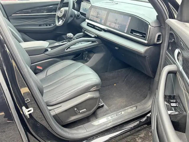 Geely Xingyue L 2.0TD DCT EVO two-wheel drive long wind version