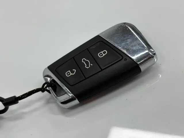 Volkswagen Volkswagen CC 330TSI Charm Edition Country VI