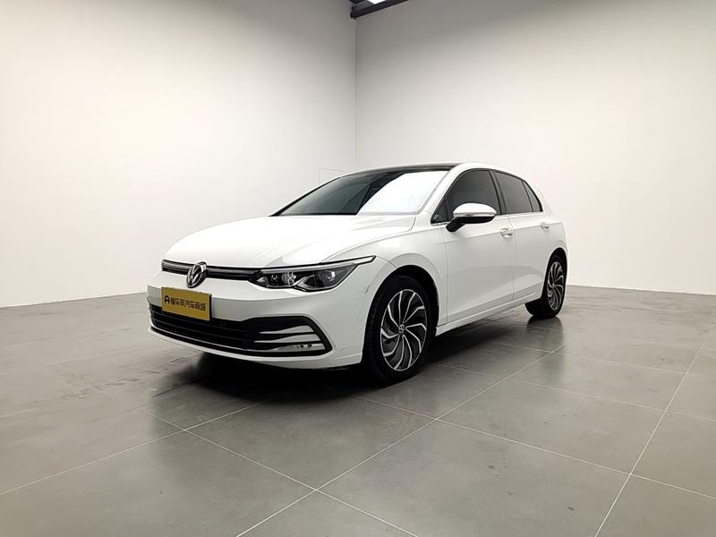 Volkswagen golf 2023
