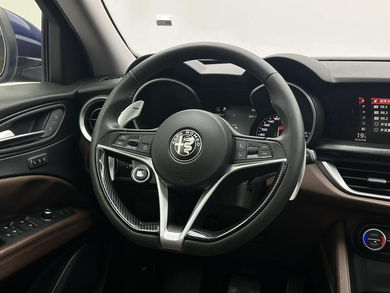 Alfa Romeo Stelvio Stelvio 2017