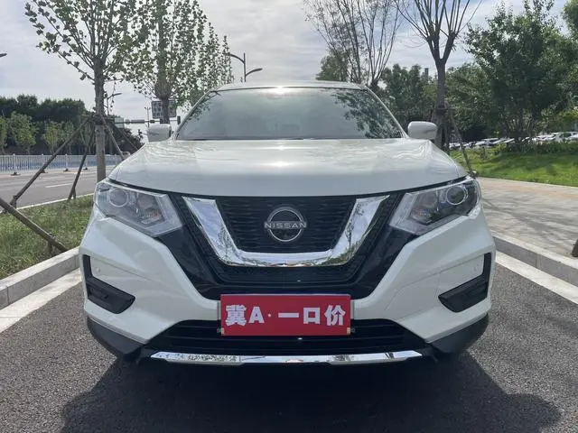 Nissan Qijun Honor 2.0L two-wheel drive genuine version
