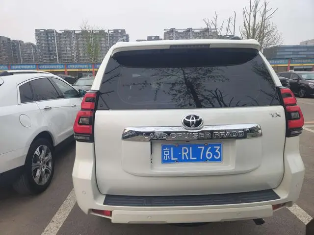 TOYOTA Prado 3.5L automatic TX