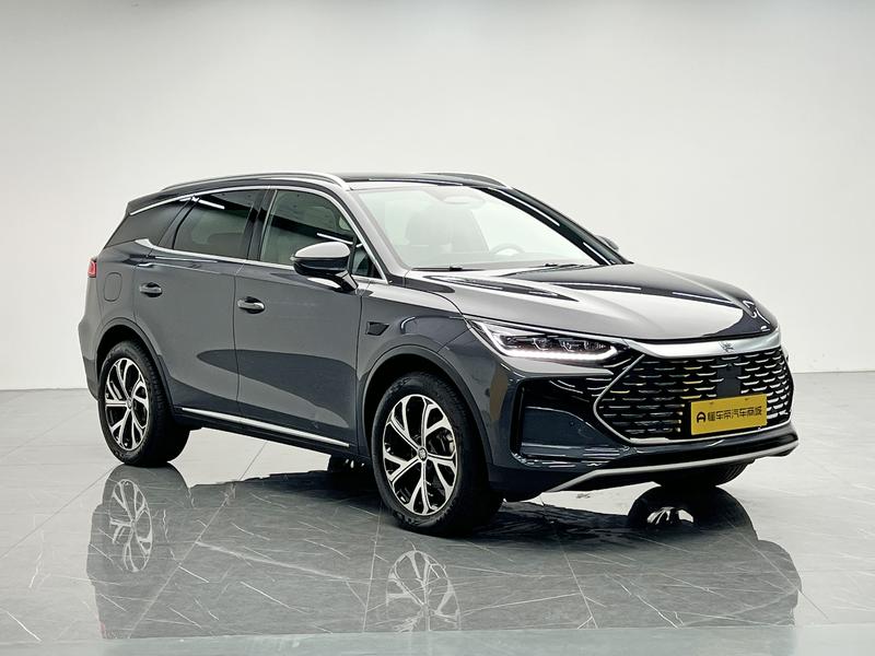 BYD Tang DM 2025
