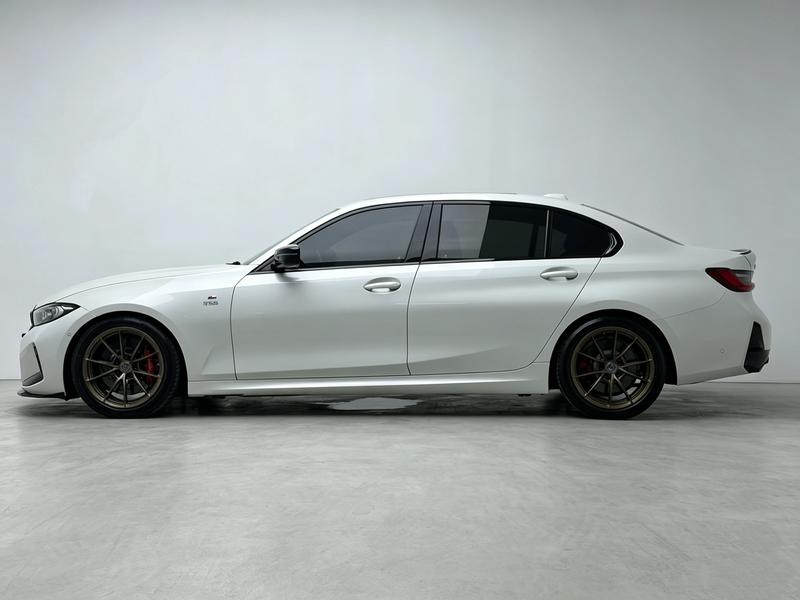 BMW BMW 3 Series 2025
