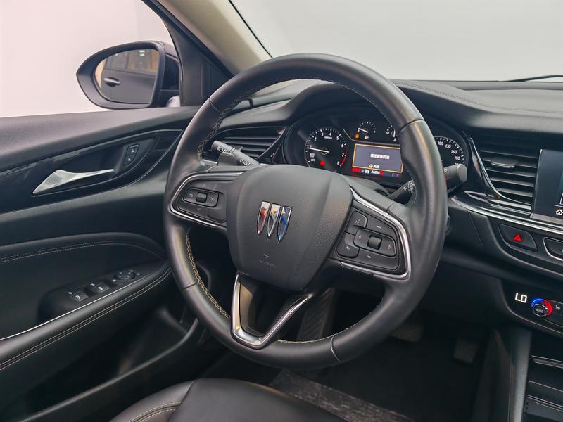 Buick Regal 2024