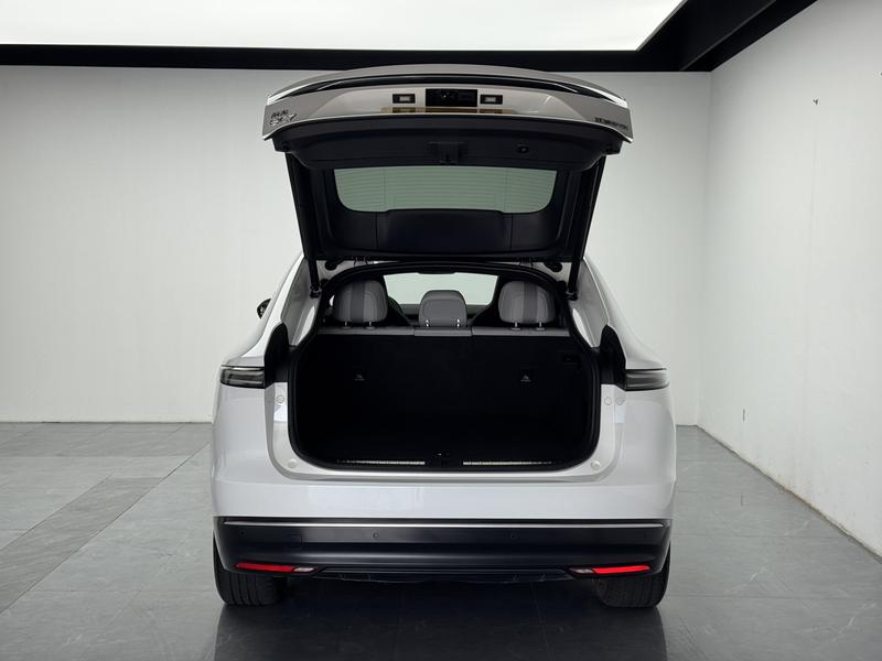 NIO NIO EC7 2023
