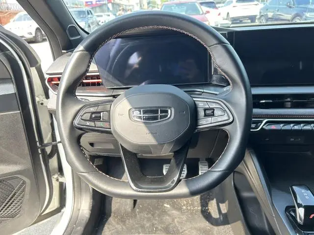 Geely Binrui Binrui COOL 1.5T DCT switch Version