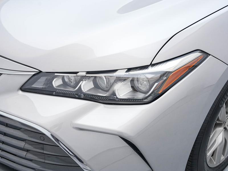 Toyota Asian Dragon 2019