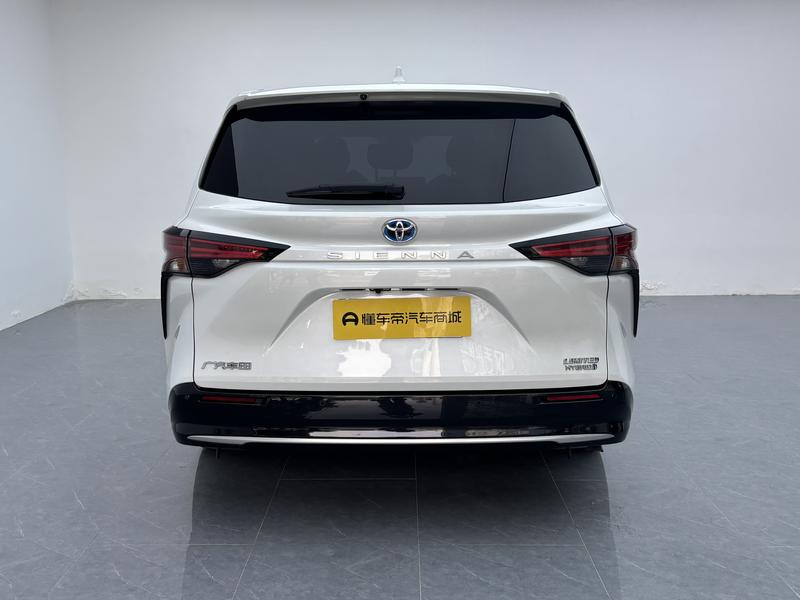 Toyota Sienna 2021