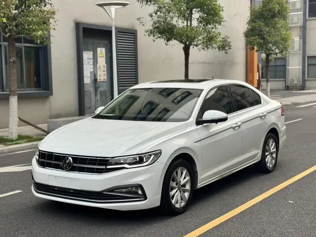 Volkswagen Bora 1.5L automatic comfort intelligent version