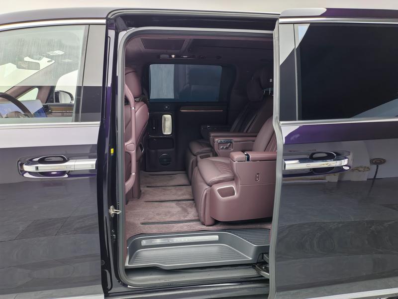 Luxeed Zhijie V9 2026