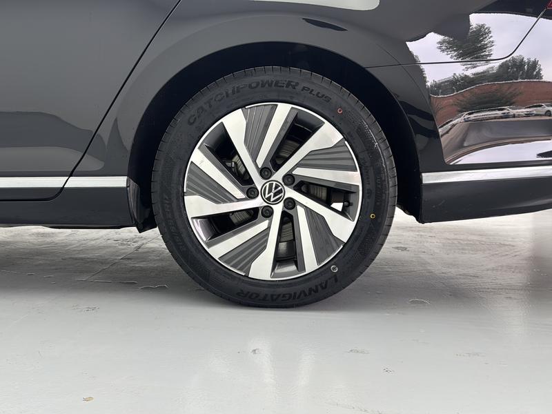 Volkswagen Magotan PHEV 2022