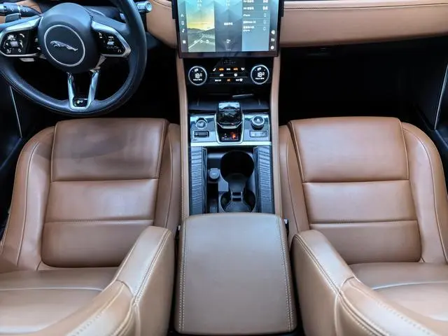 Jaguar Jaguar XFL 2.0T P250 two-wheel drive elite sports edition