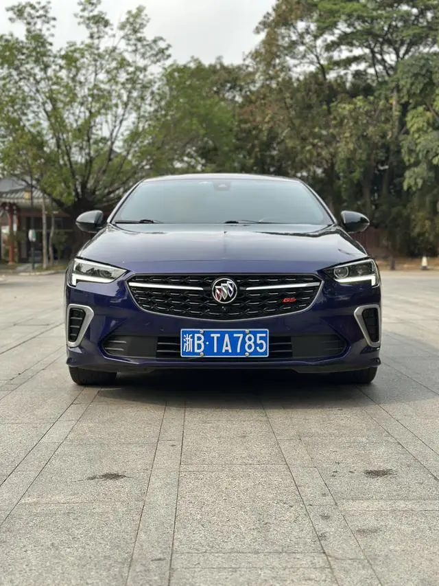 Buick Regal GS 28T Premium type