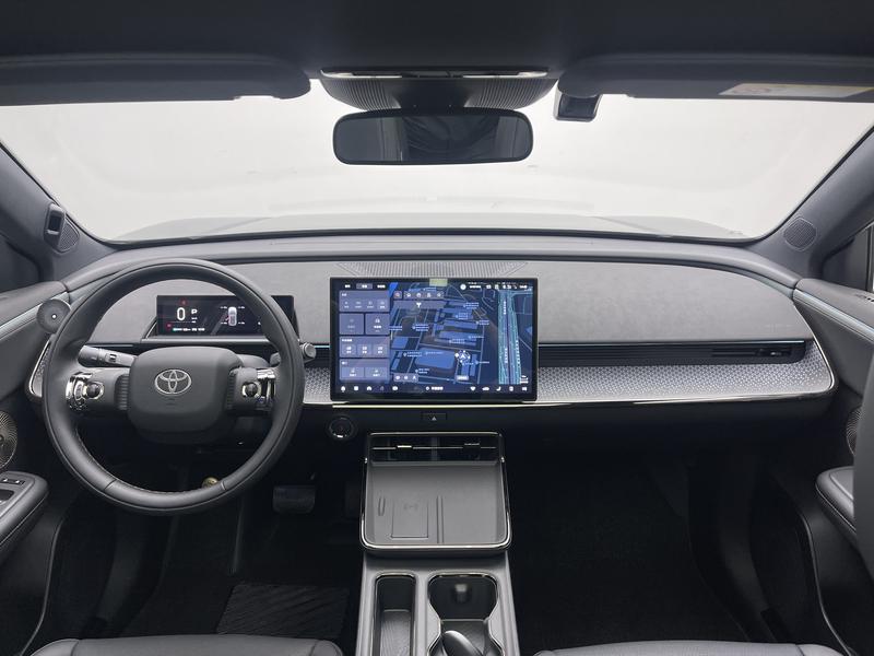 Toyota Platinum Smart 3X 2025