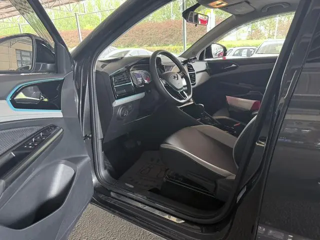Jetta Jetta VS5 280TSI Automatic Highlight Enjoy Edition