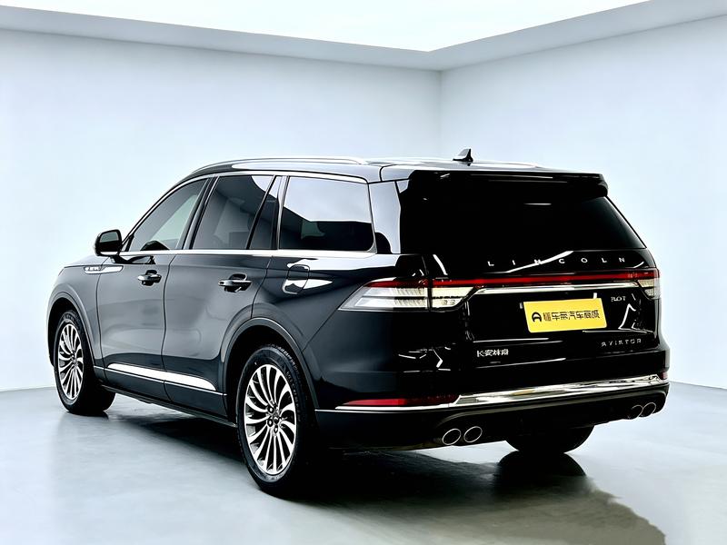 Lincoln aviator 2021