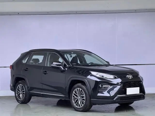 TOYOTA Wilanda 2.0L two-wheel drive premium edition