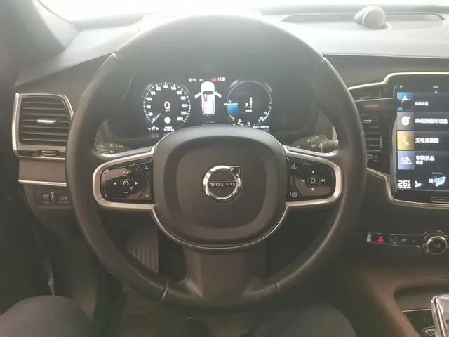 Volvo Volvo XC90 PHEV E-drive hybrid T8 Zhizun Deluxe Edition 7 Seats