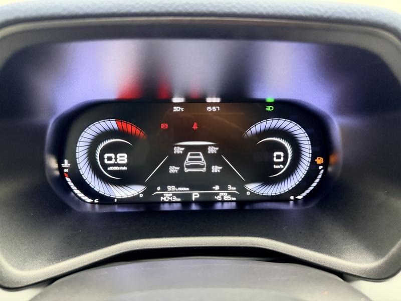 Geely Emgrand 2022