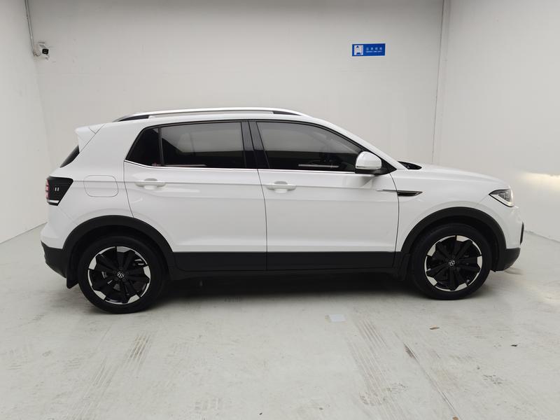 Volkswagen Explore Shadow 2021