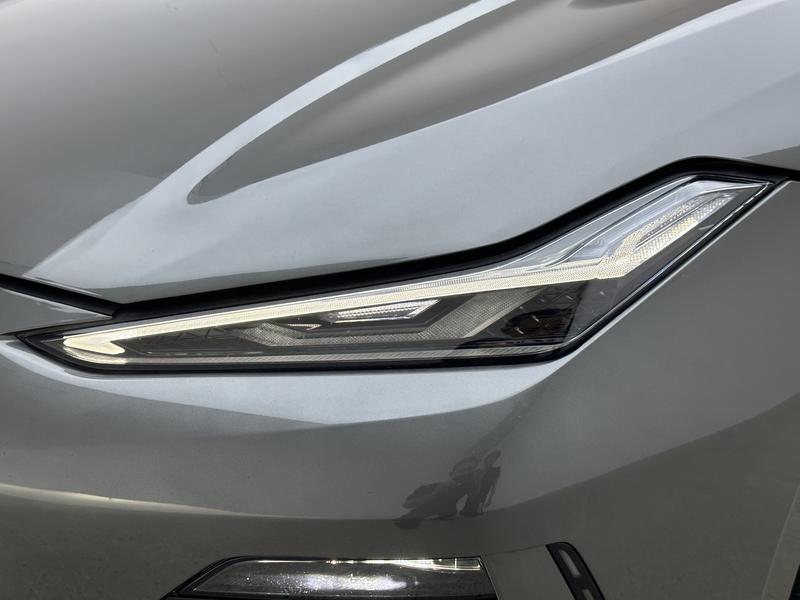 Geely Galaxy Galaxy E8 2024