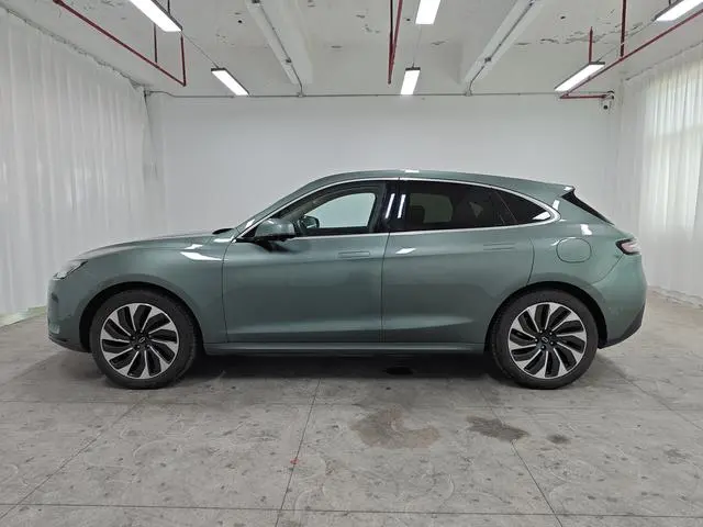 AITO Ask the world M5 Extended range rear drive standard edition