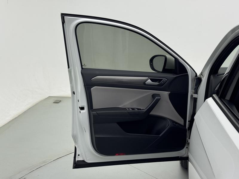 Volkswagen T-Roc 2024