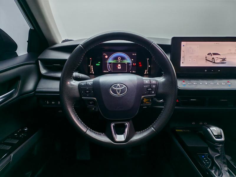 Toyota Camry 2024