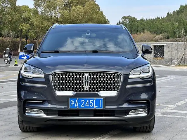 Lincoln Flying home 3.0T V6 four-wheel drive Executive Edition